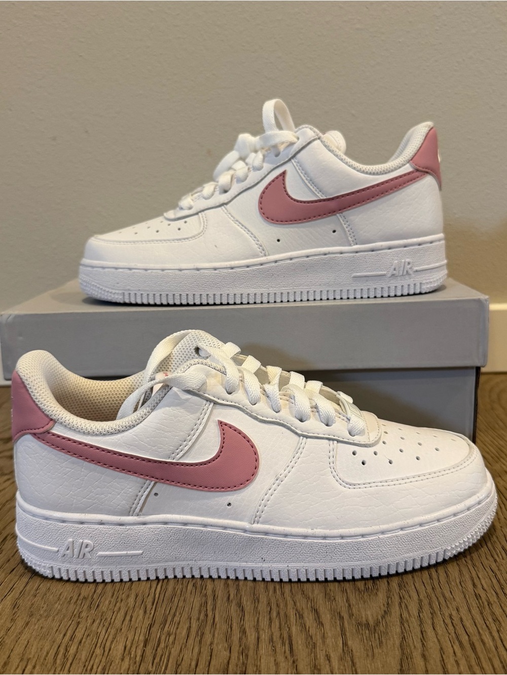 Nike Air Force 1 Pink White